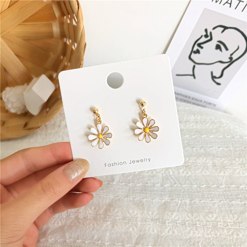 Wholesale S925 silver needle leaf rose small fresh flower earrings